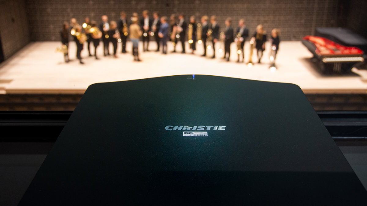 Electro Waves installiert Christie Laserprojektoren in der Helsinki University of Arts