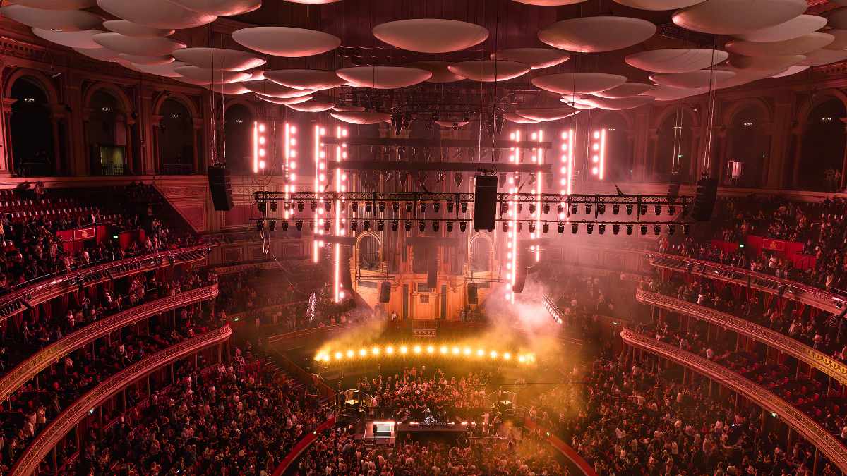 Adriatique setzen auf JDC Burst 1 in der Royal Albert Hall
