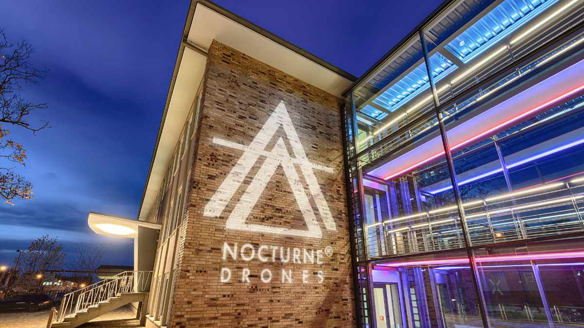 Nocturne Drones zieht um