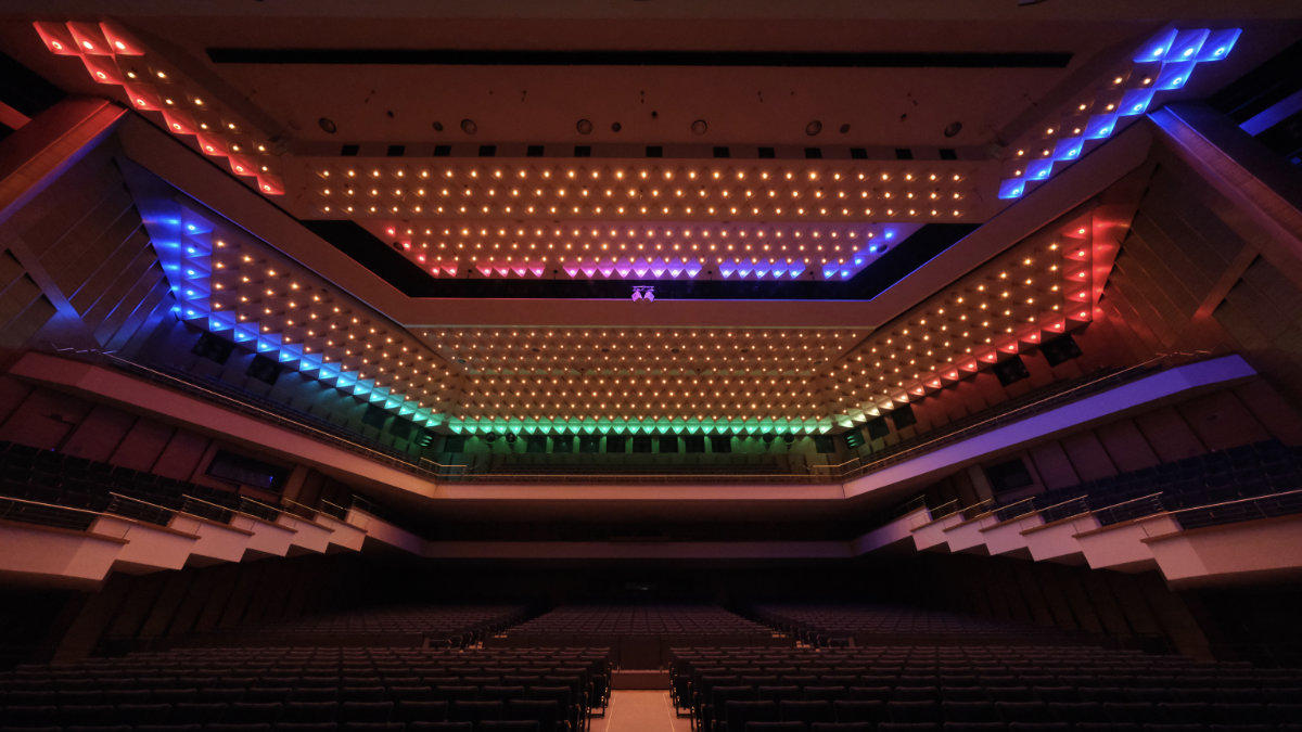 VisionTwo modernisiert Beleuchtung der Stadthalle Chemnitz