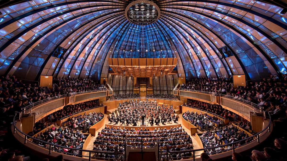 Tonhalle Düsseldorf erhält L2 System von L-Acoustics