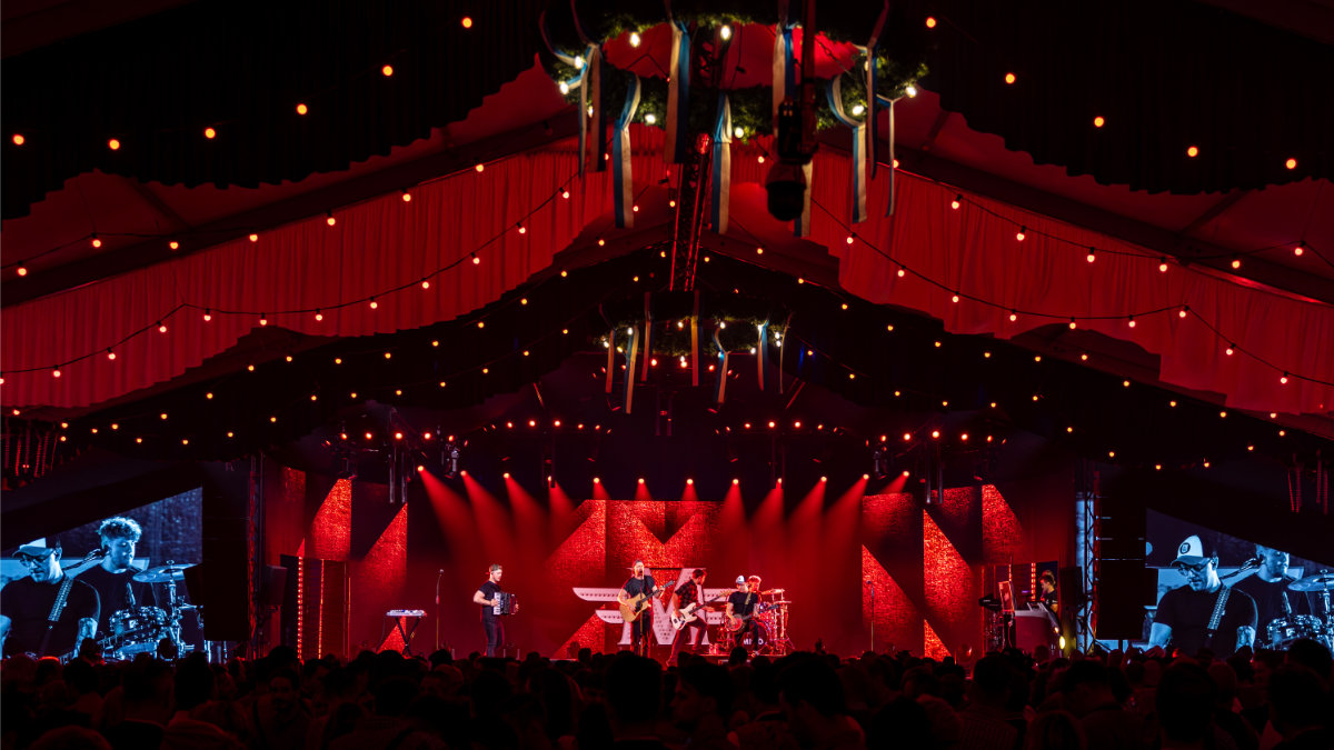 Showtec und Infinity beim Oktoberfest in Sittard