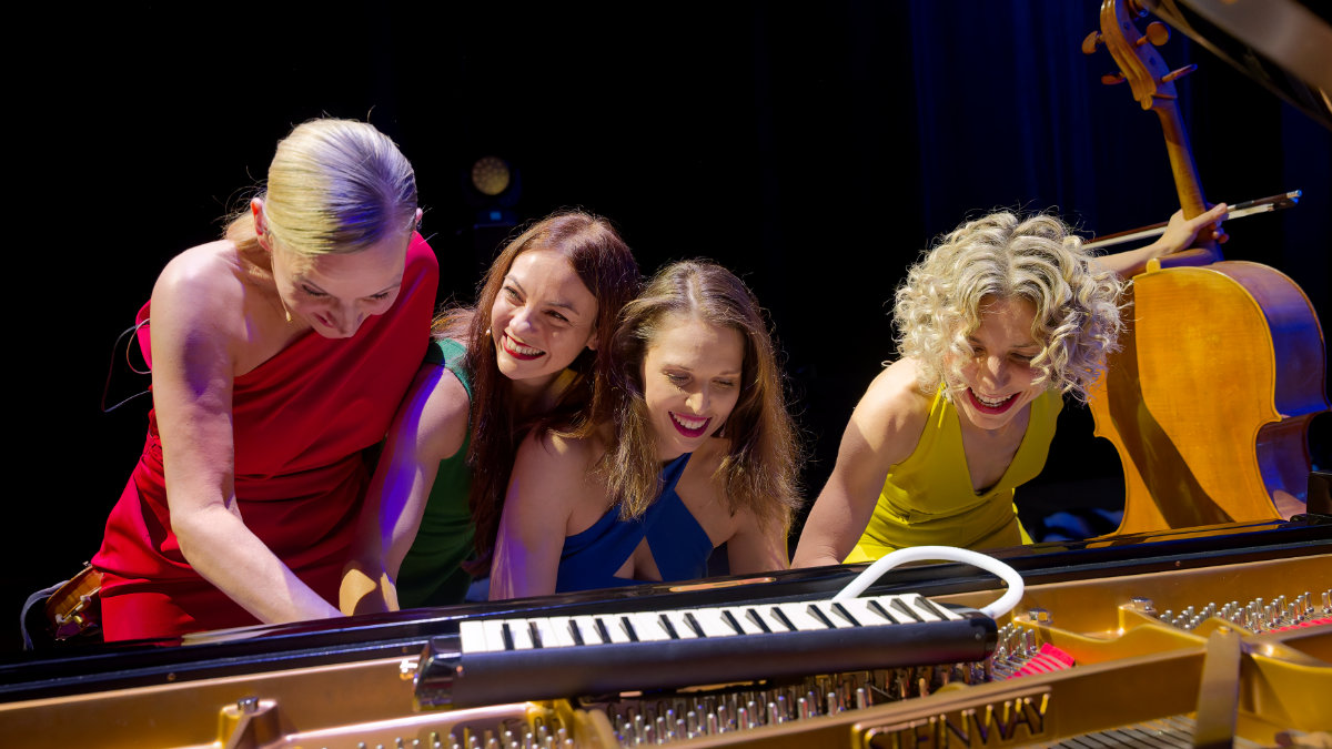 Salut Salon setzt auf Sennheiser Spectera