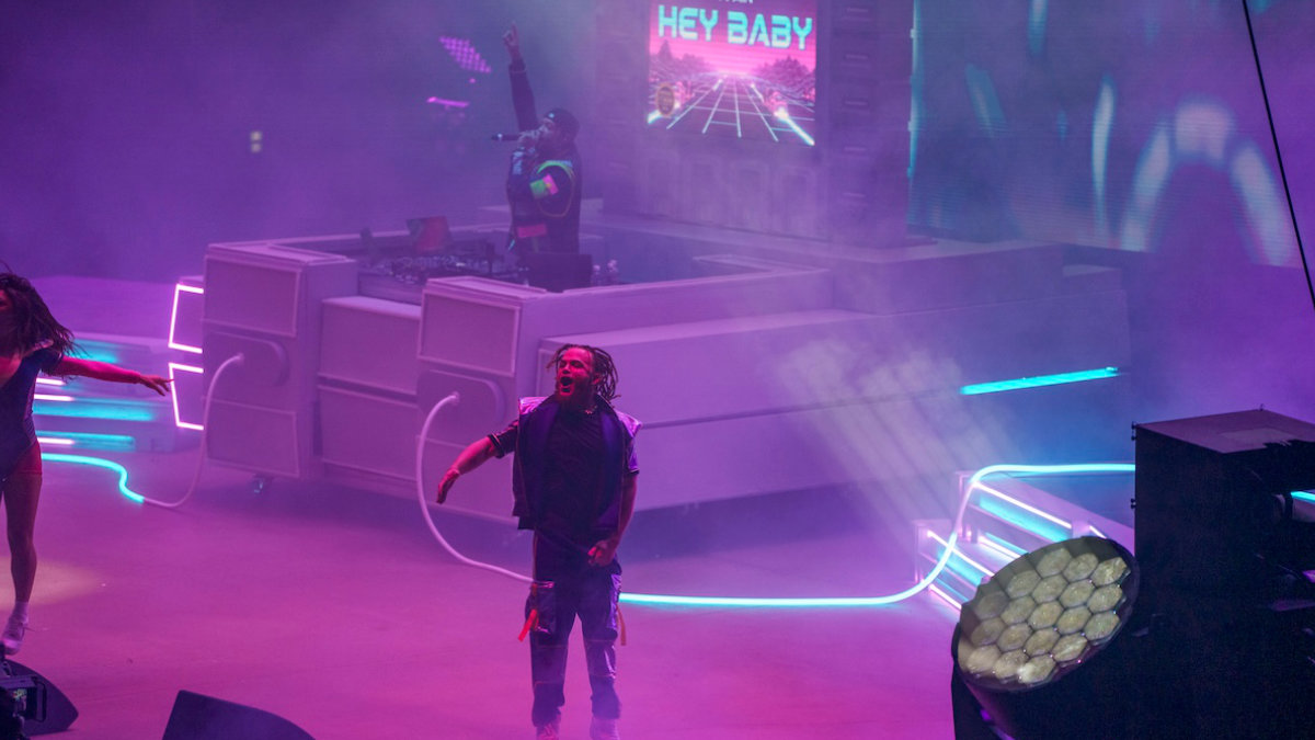 GLP MAD MAXX etabliert sich in Tour und Festival Rigs