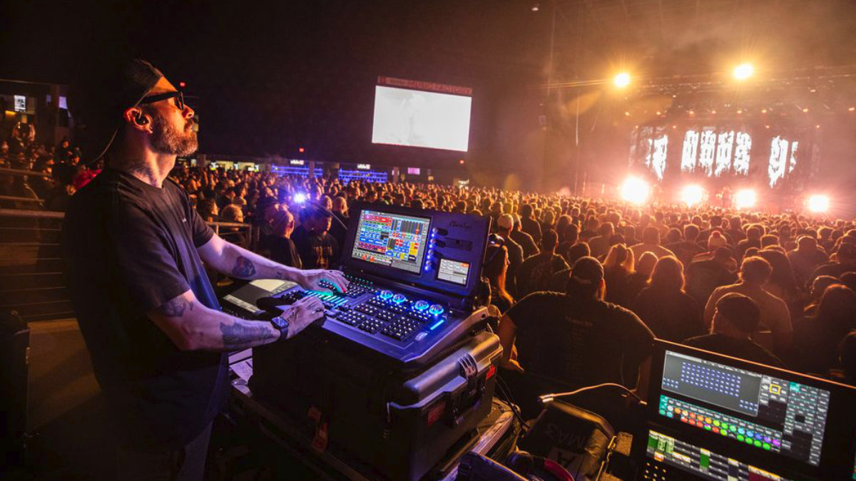 Fit For An Autopsy und Vinny Shaw setzen auf ChamSys