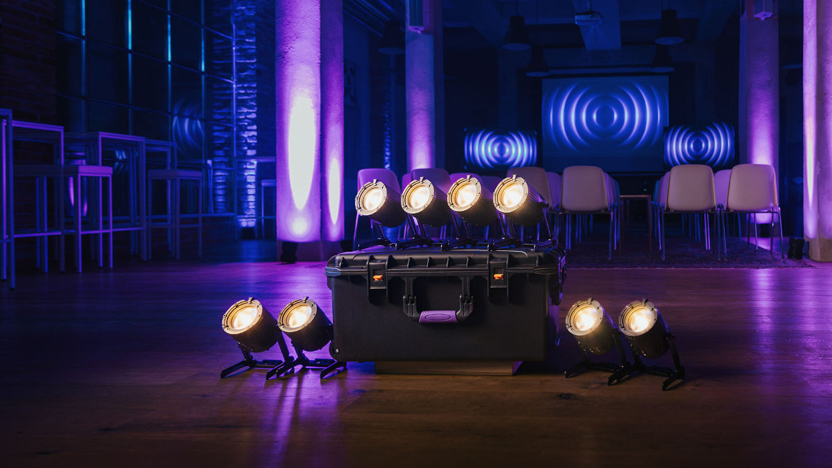 Astera bringt QuikBeam 8-Unit Kit