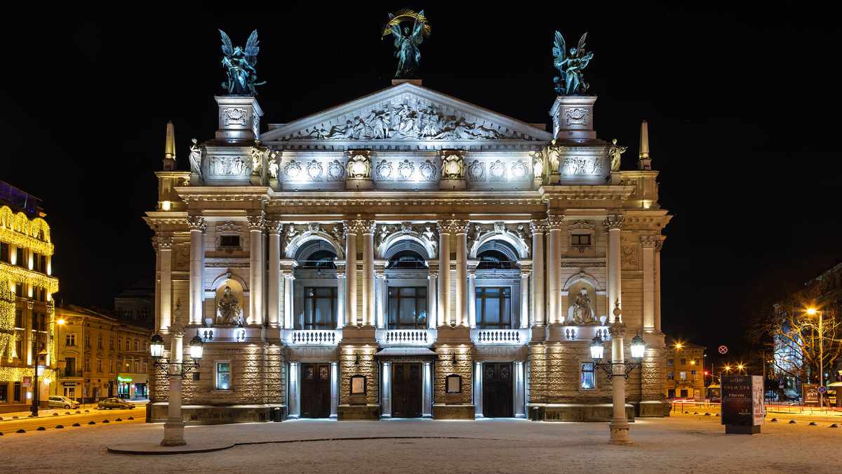 ROBE unterstützt Nationaloper Lemberg
