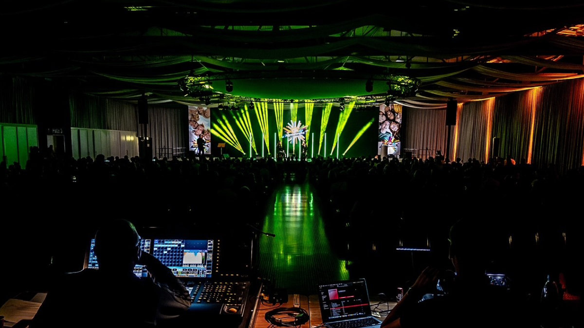 ZipSound erweitert Proteus Radius Bestand