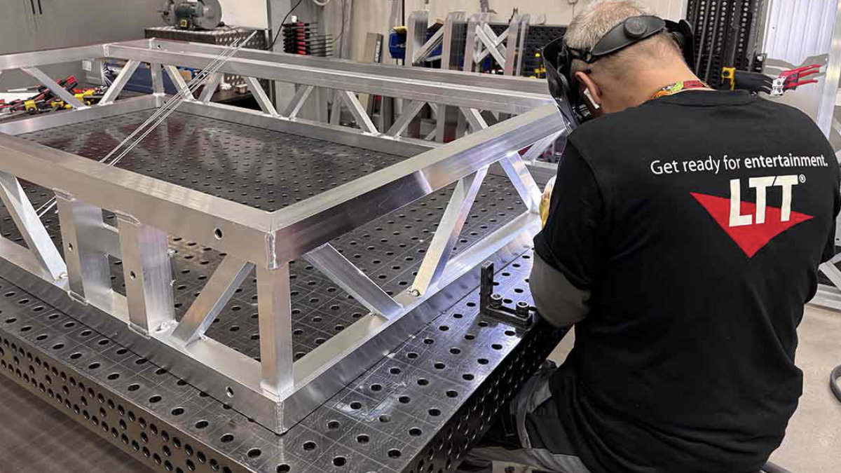 LTT fertigt vorkonfektionierbare Light Pods