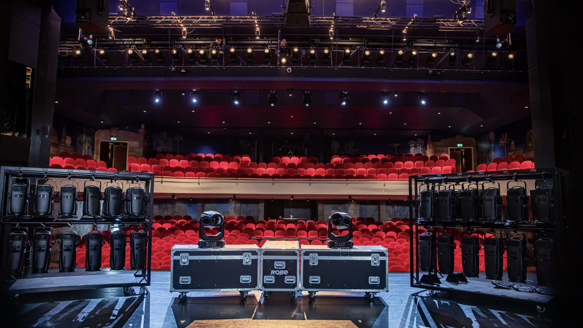 Theater De Storm modernisiert mit ROBE