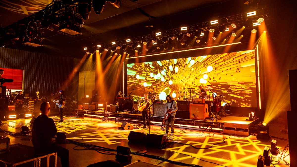 AV Stumpfl Vario 64 auf Super Furry Animals-Tour