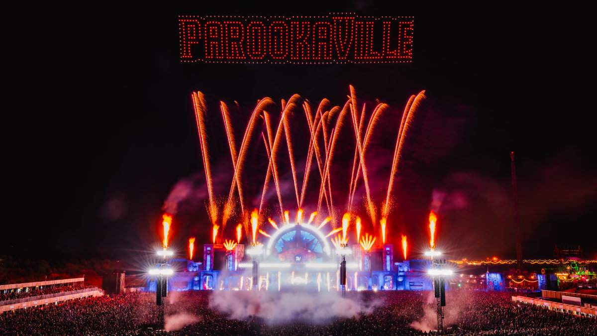 Meyer Sound auf fünf Bühnen beim Parookaville 2026